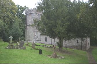 MG0177Llanllowellchurch4